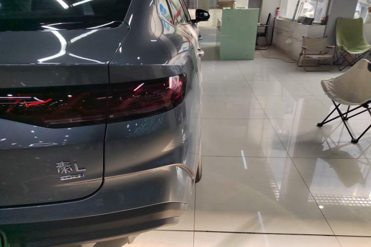 Used BYD Qin L 2025 DM-i Smart Drive 120KM Superior Model Exterior 2