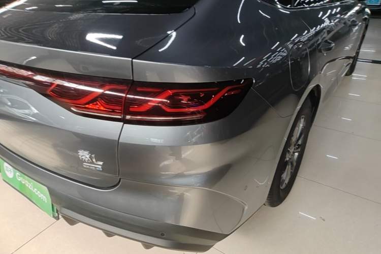 Used BYD Qin L 2025 DM-i Smart Drive 80KM Leading Model Exterior 3