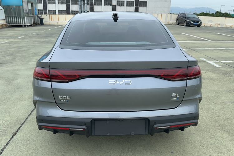 Used BYD Qin L 2025 DM-i Smart Drive 120KM Superior Model Exterior 3