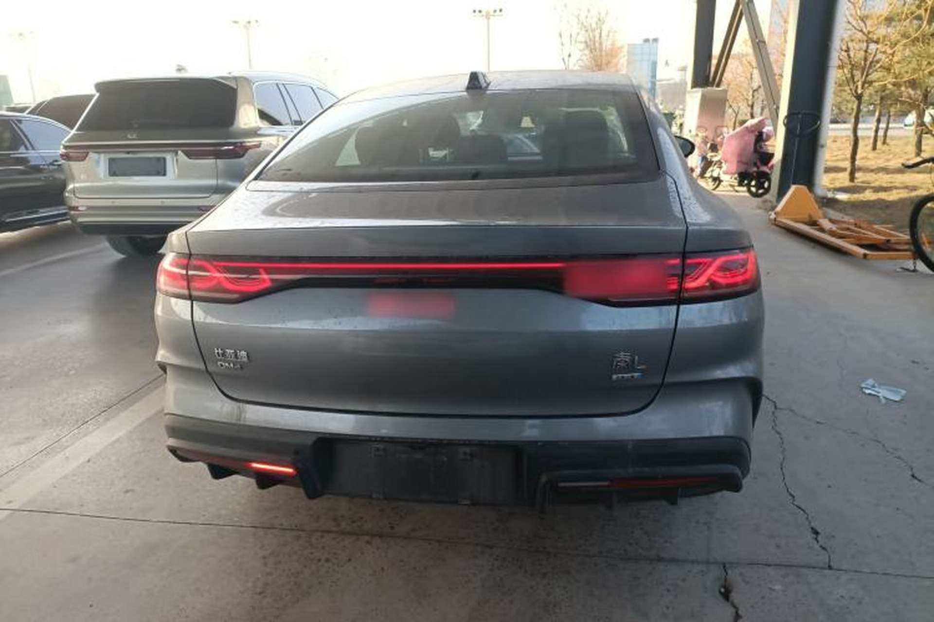 Used BYD Qin L 2025 DM-i Smart Drive 120KM Superior Model Exterior 4