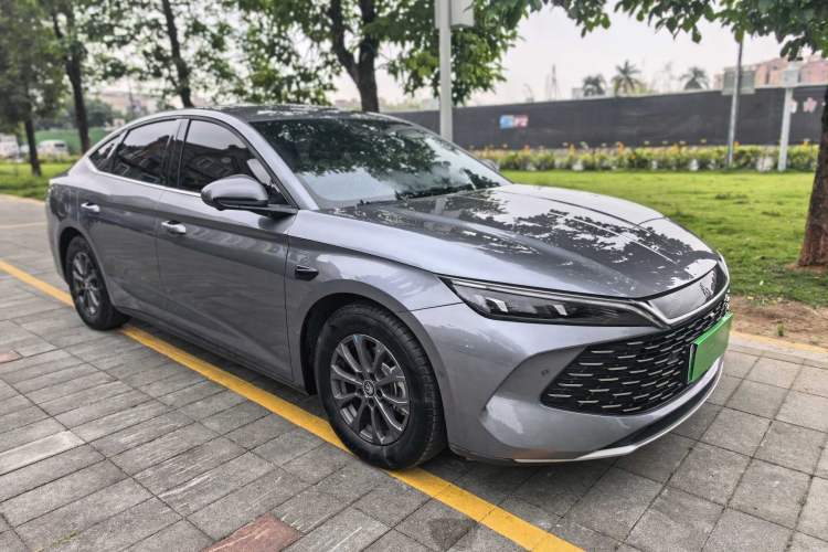 Used BYD Qin L 2025 DM-i Smart Drive 80KM Leading Model Exterior 4