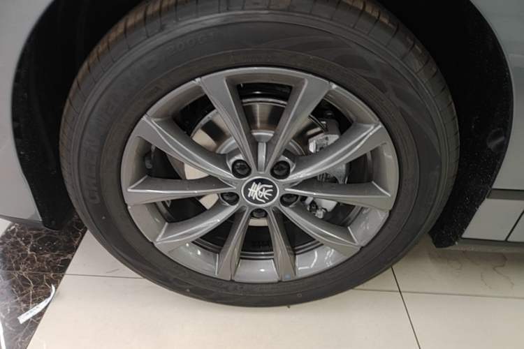 Used BYD Qin L 2025 EV 470KM Leading Edition Exterior 4