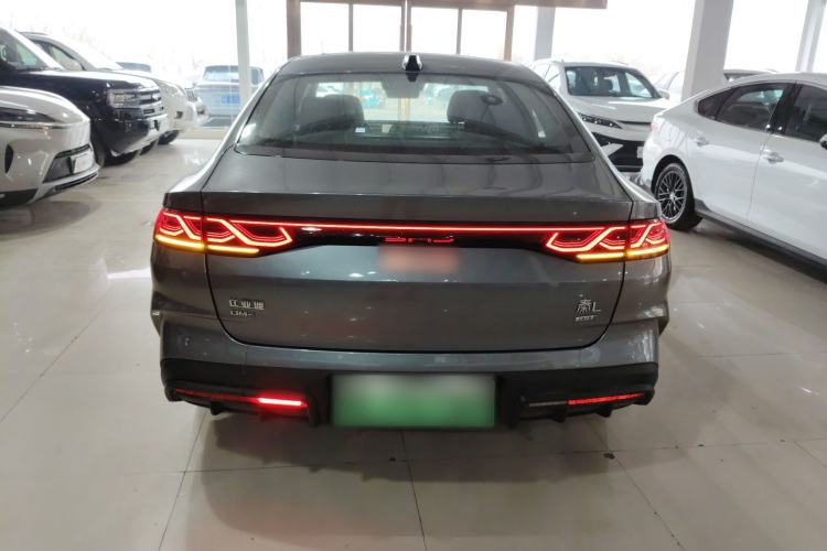 Used BYD Qin L 2025 DM-i Smart Drive 120KM Superior Model Exterior 4
