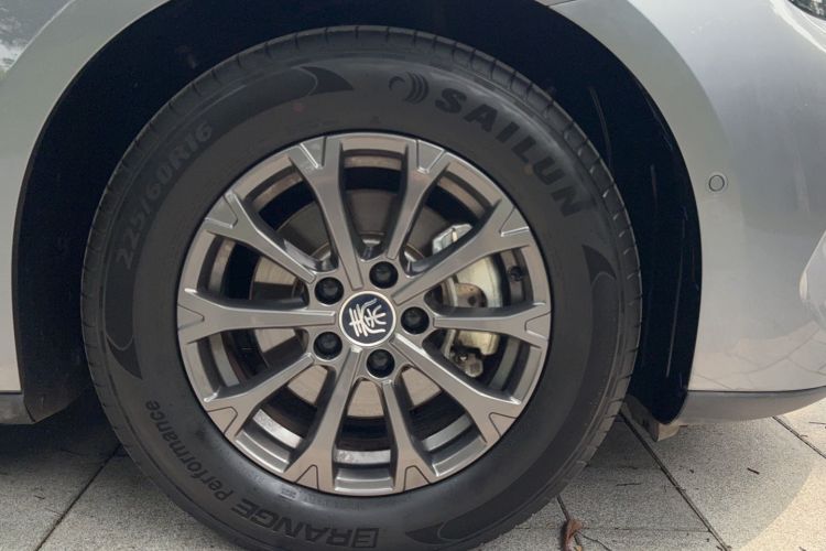 Used BYD Qin L 2025 DM-i Smart Drive 80KM Leading Model Exterior 4