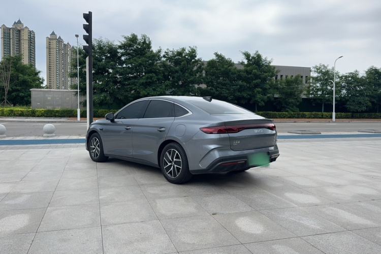 Used BYD Qin L 2025 DM-i Smart Drive 120KM Superior Model Exterior 4