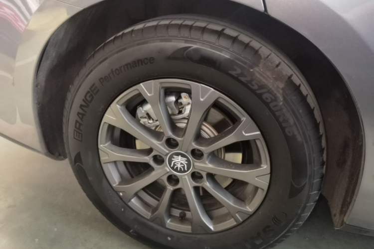 Used BYD Qin L 2025 DM-i Smart Drive 80KM Leading Model Exterior 5