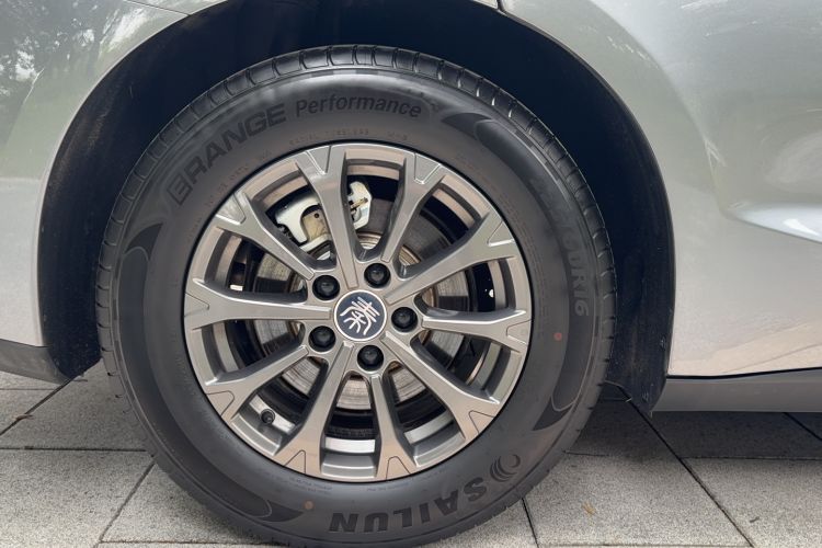 Used BYD Qin L 2025 DM-i Smart Drive 80KM Leading Model Exterior 5