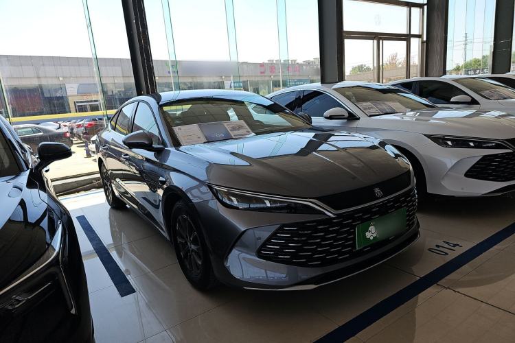 Used BYD Qin L 2025 DM-i Smart Drive 80KM Leading Model Exterior 5