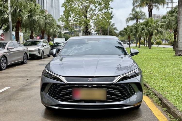 Used BYD Qin L 2025 DM-i Smart Drive 120KM Leading Model Exterior 6
