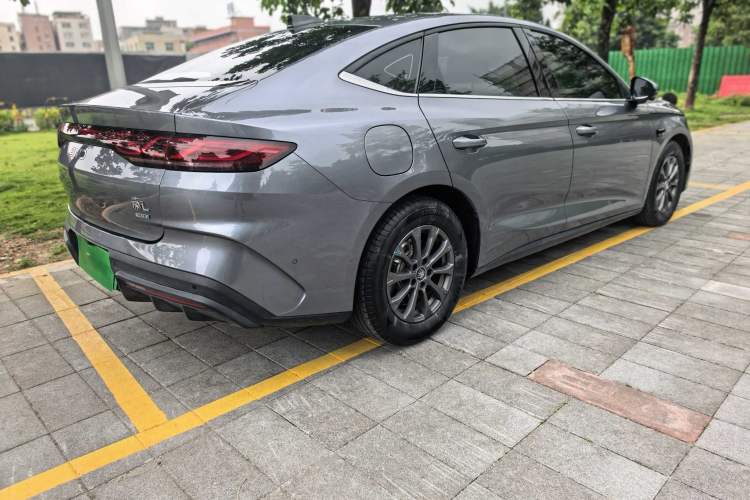 Used BYD Qin L 2025 DM-i Smart Drive 80KM Leading Model Exterior 6
