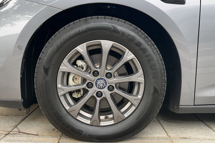 Used BYD Qin L 2025 DM-i Smart Drive 80KM Leading Model Exterior 6