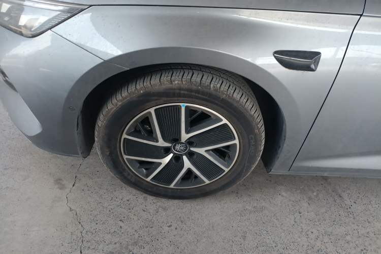 Used BYD Qin L 2025 DM-i Smart Drive 120KM Superior Model Exterior 7