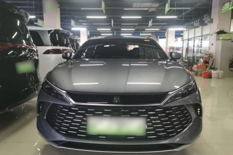 Used BYD Qin L 2025 DM-i Smart Drive 120KM Superior Model Front