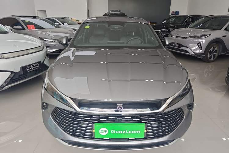 Used BYD Qin L 2025 DM-i Smart Drive 120KM Superior Model Front