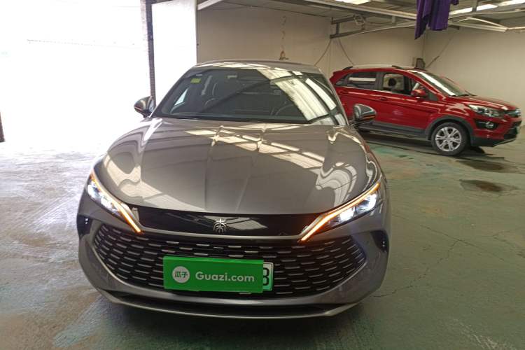 Used BYD Qin L 2025 DM-i Smart Drive 80KM Superior Model Front