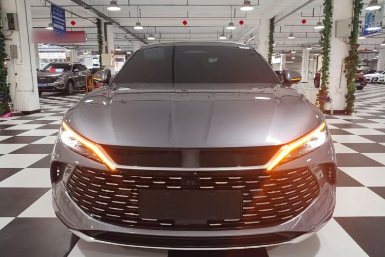 Used BYD Qin L 2025 DM-i Smart Drive 80KM Leading Model Front
