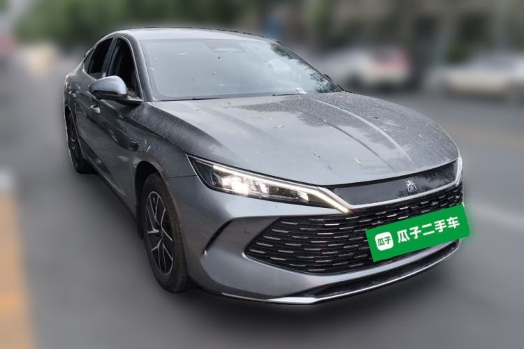 Used BYD Qin L 2025 DM-i Smart Drive 120KM Leading Model Front Right 45 Deg