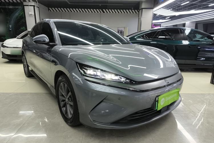 Used BYD Qin L 2025 EV 545KM Beyond Version Front Right 45 Deg