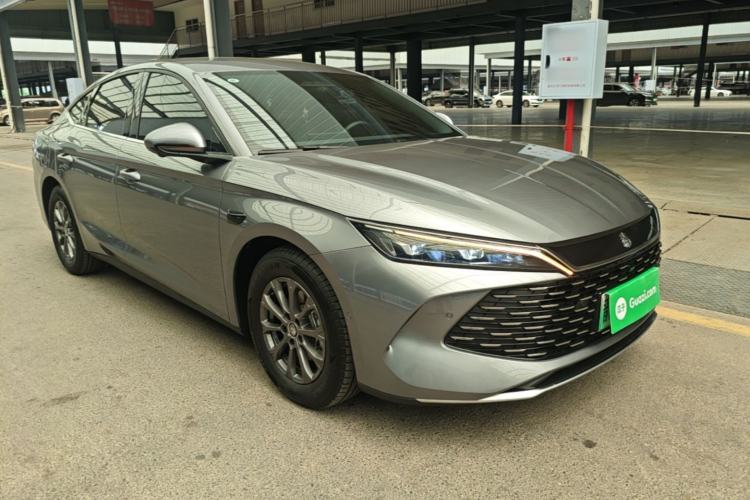 Used BYD Qin L 2025 DM-i Smart Drive 80KM Leading Model Front Right 45 Deg