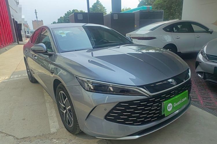 Used BYD Qin L 2025 DM-i Smart Drive 120KM Superior Model Front Right 45 Deg