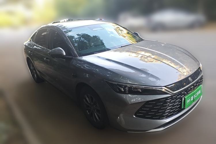 Used BYD Qin L 2025 DM-i Smart Drive 80KM Leading Model Front Right 45 Deg