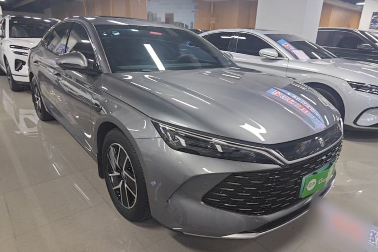 Used BYD Qin L 2025 DM-i Smart Drive 80KM Superior Model Front Right 45 Deg