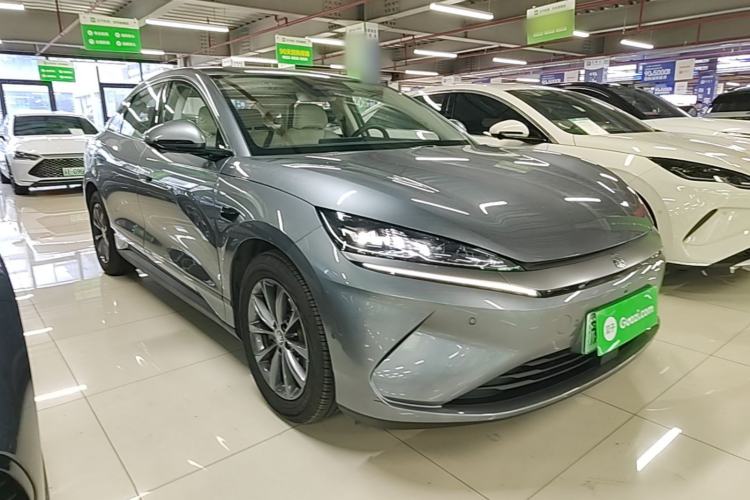 Used BYD Qin L 2025 EV 545KM Beyond Version Front Right 45 Deg