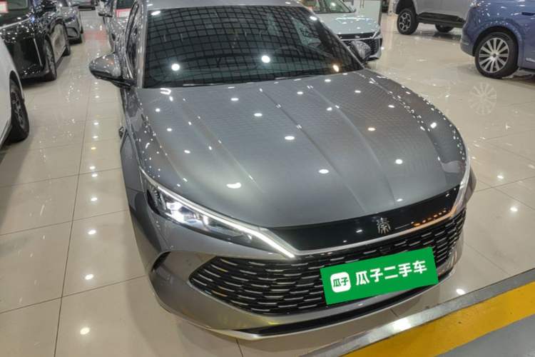 Used BYD Qin L 2025 DM-i Smart Drive 80KM Leading Model Front Right 45 Deg