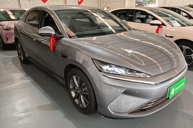 Used BYD Qin L 2025 EV 545KM Beyond Version Front Right 45 Deg