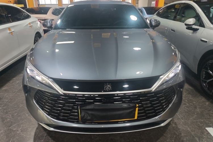 Used BYD Qin L 2025 DM-i Smart Drive 120KM Leading Model Front
