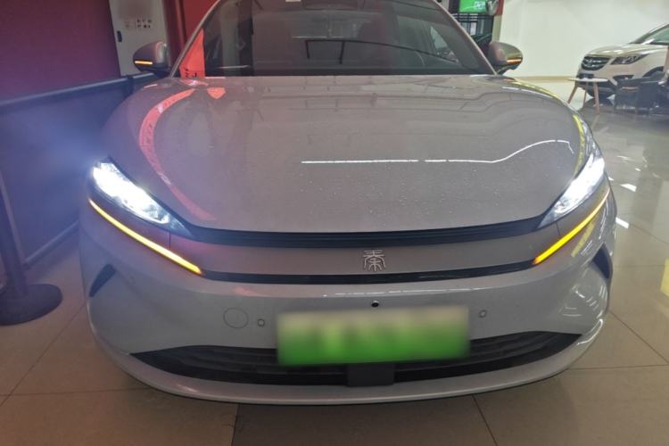 Used BYD Qin L 2025 EV 545KM Beyond Version Front