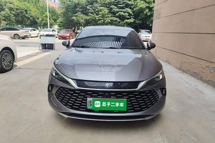 Used BYD Qin L 2025 DM-i Smart Drive 120KM Leading Model Front
