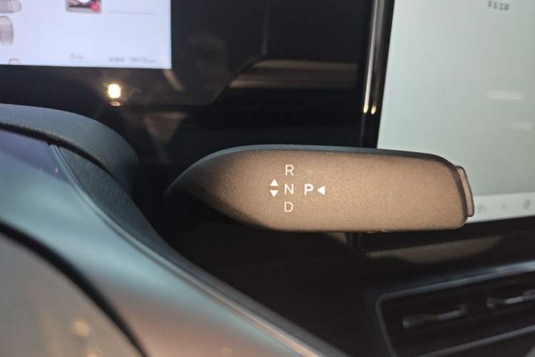 Used BYD Qin L 2025 EV 545KM Excellence Edition Gear Lever