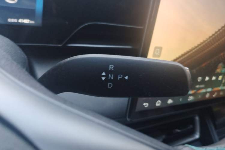 Used BYD Qin L 2025 EV 545KM Excellence Edition Gear Lever