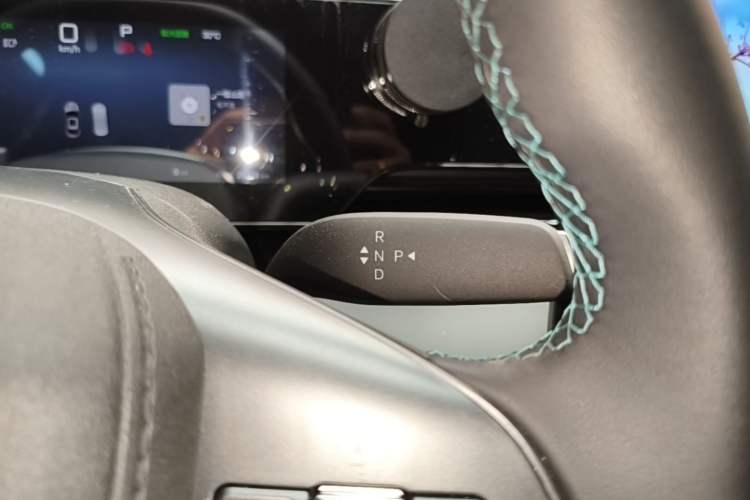 Used BYD Qin L 2025 EV 470KM Leading Edition Gear Lever