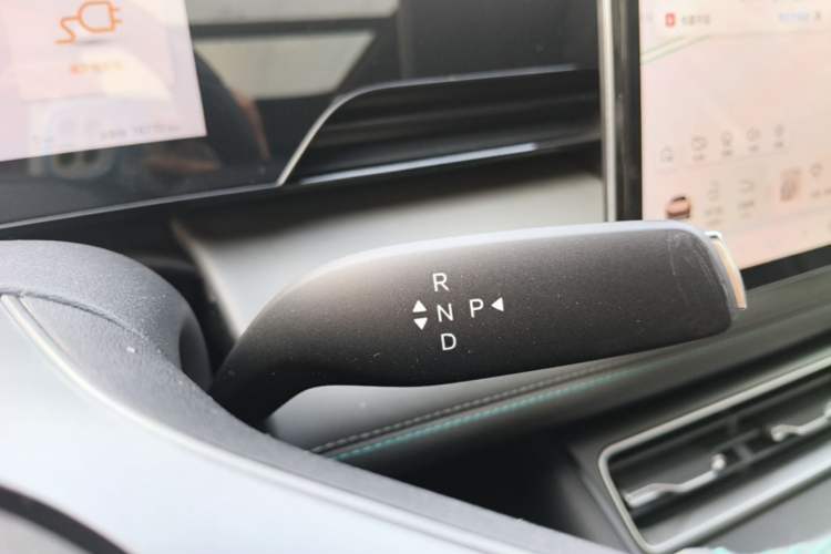 Used BYD Qin L 2025 EV 545KM Beyond Version Gear Lever