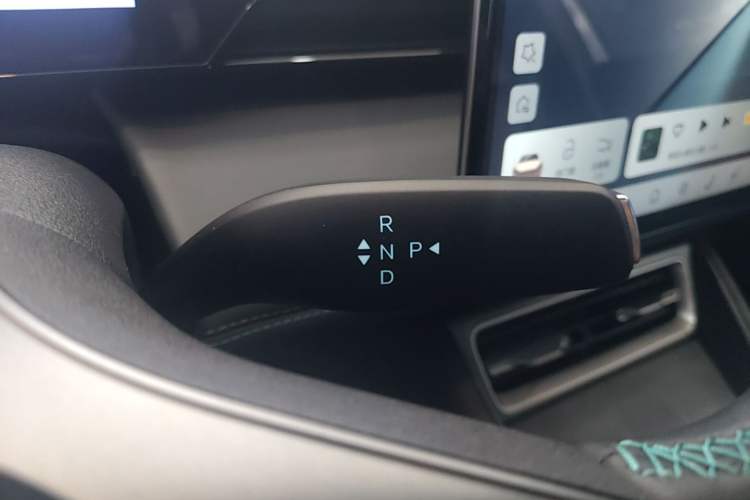 Used BYD Qin L 2025 EV 545KM Excellence Edition Gear Lever