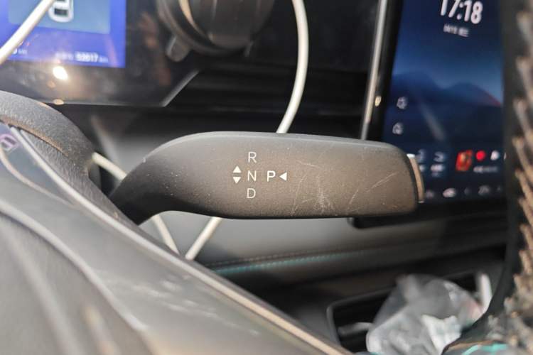 Used BYD Qin L 2025 EV 545KM Beyond Version Gear Lever