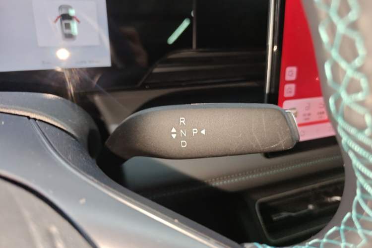 Used BYD Qin L 2025 EV 470KM Leading Edition Gear Lever