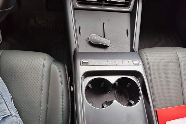Used BYD Qin L 2025 EV 545KM Beyond Version Gear Lever