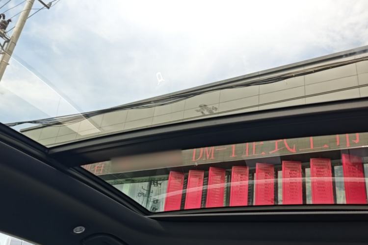 Used BYD Qin L 2025 DM-i Smart Drive 120KM Superior Model Headliner
