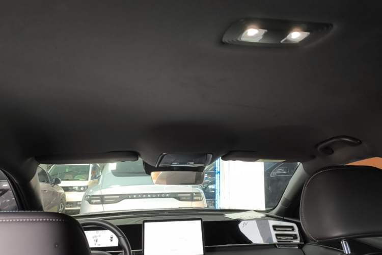 Used BYD Qin L 2025 DM-i Smart Drive 80KM Leading Model Headliner
