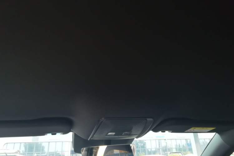 Used BYD Qin L 2025 DM-i Smart Drive 80KM Leading Model Headliner
