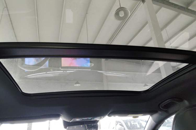Used BYD Qin L 2025 DM-i Smart Drive 120KM Superior Model Headliner