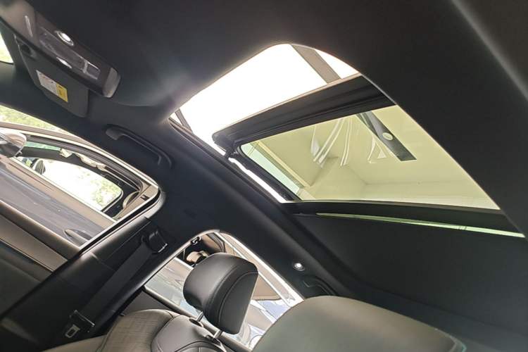 Used BYD Qin L 2025 DM-i Smart Drive 120KM Excellence Model Headliner