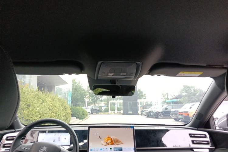 Used BYD Qin L 2025 DM-i Smart Drive 80KM Leading Model Headliner
