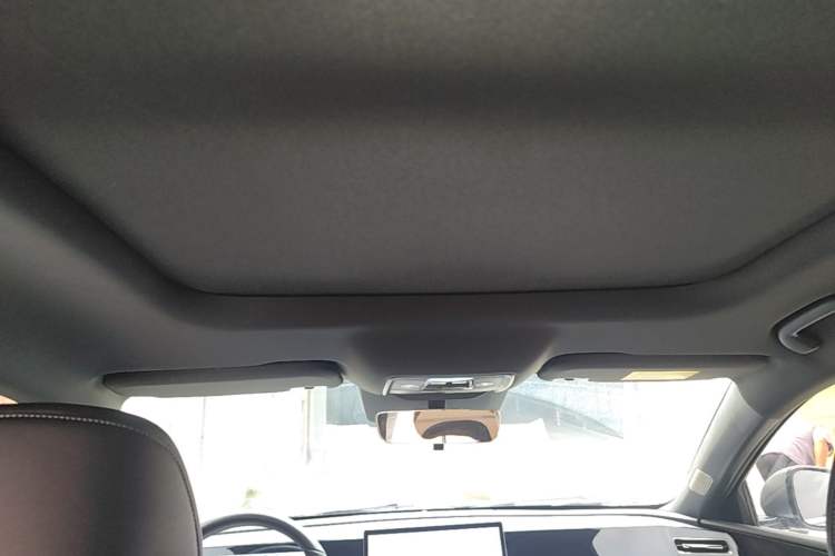 Used BYD Qin L 2025 DM-i Smart Drive 120KM Leading Model Headliner