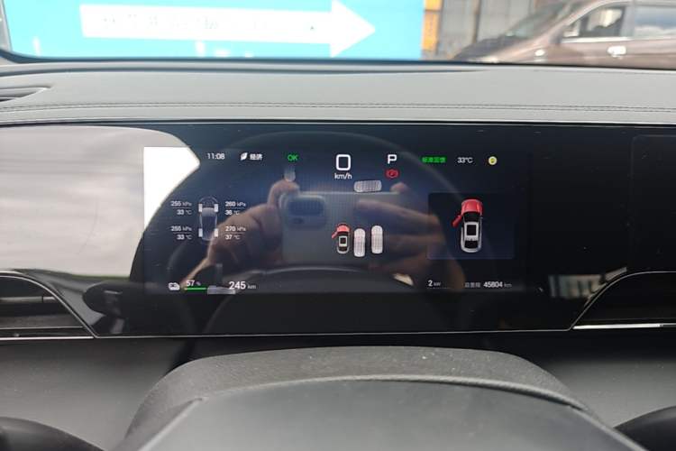 Used BYD Qin L 2025 EV 470KM Leading Edition Instrument Cluster