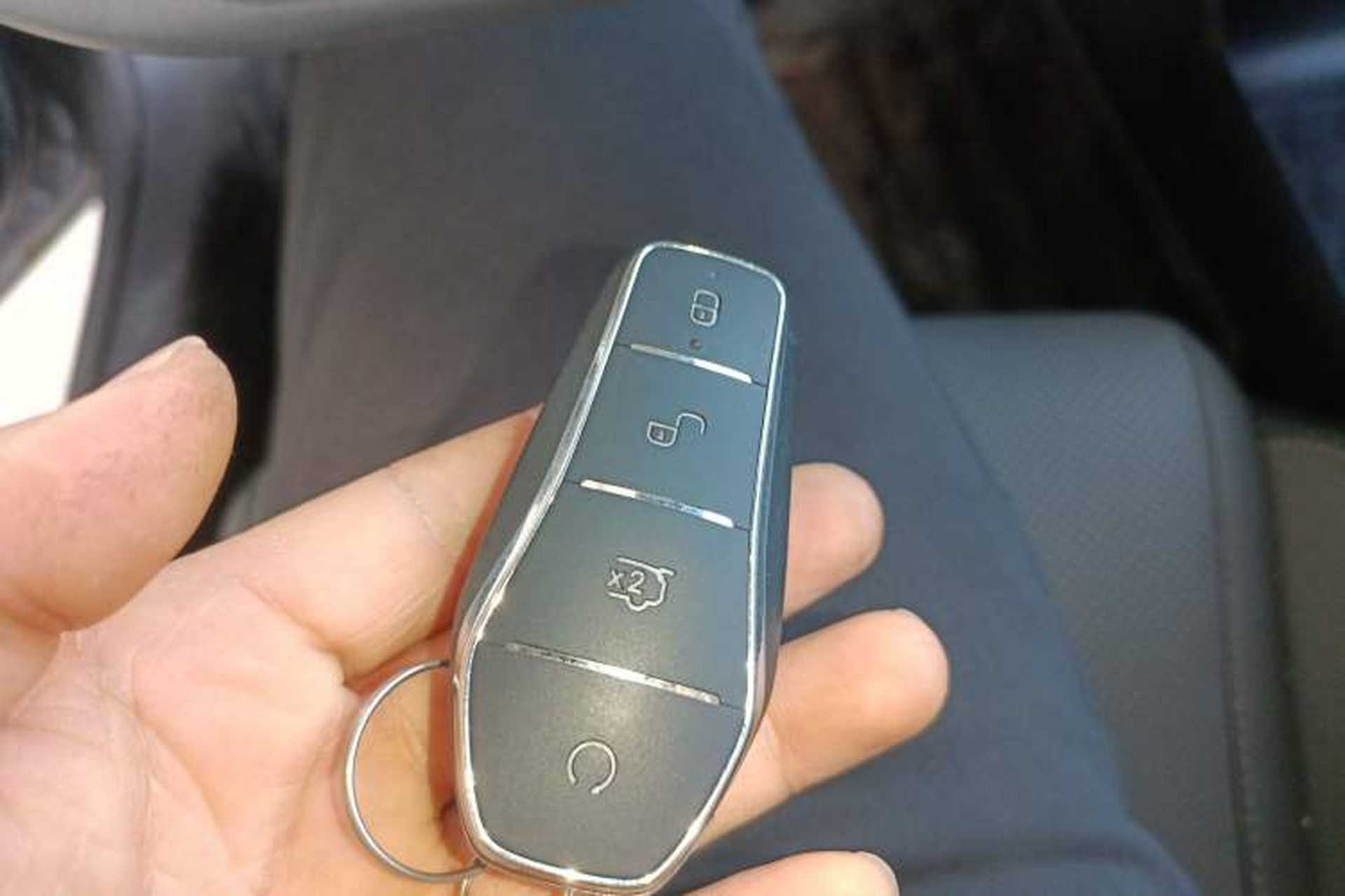 Used BYD Qin L 2025 DM-i Smart Drive 120KM Superior Model Interior 1