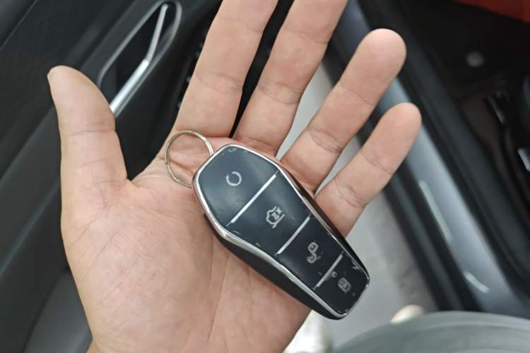 Used BYD Qin L 2025 EV 545KM Beyond Version Interior 1